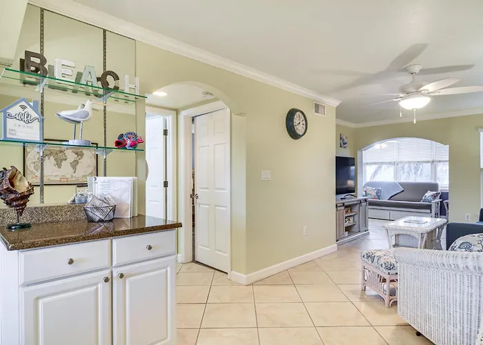W/ Access In Indian Shores! * Clearwater Beach